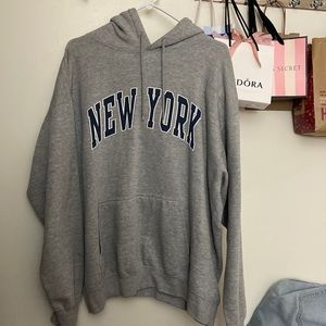 Brandy Melville Christy New York Sweatshirt